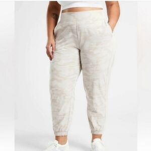 Athleta Brooklyn camo joggers abalone